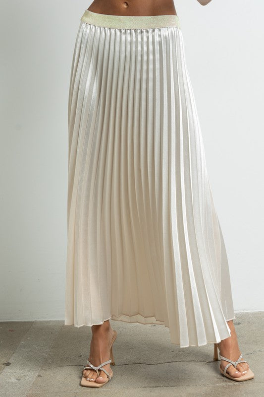 STYLED BY ALX COUTURE MIAMI BOUTIQUE  Ivory Satin Pleated Skirt