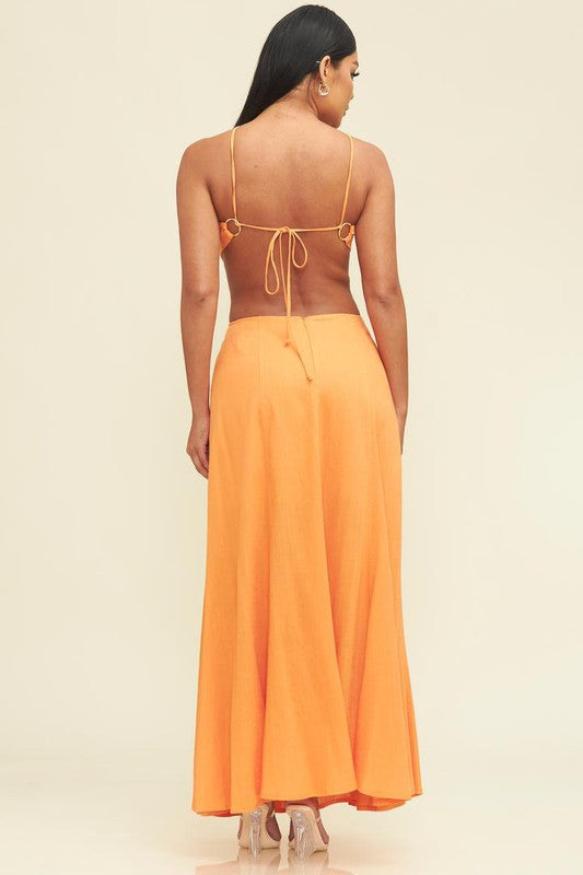 back of the Orange Ring Linen Maxi Dress 