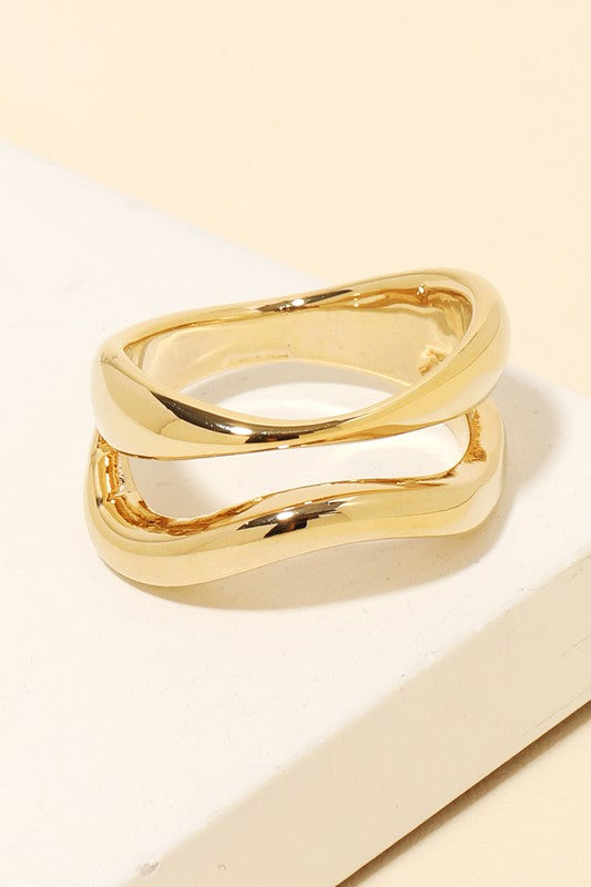 STYLED BY ALX COUTURE MIAMI BOUTIQUE Gold Warped Metallic Double Line Ring