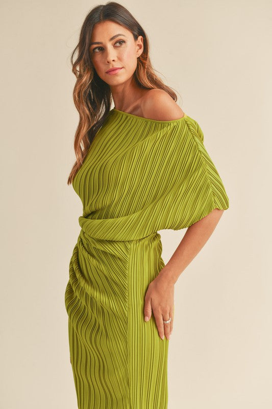 STYLED BY ALX COUTURE MIAMI BOUTIQUE Kiwi One Off Shoulder Sid Ruched Midi Dress