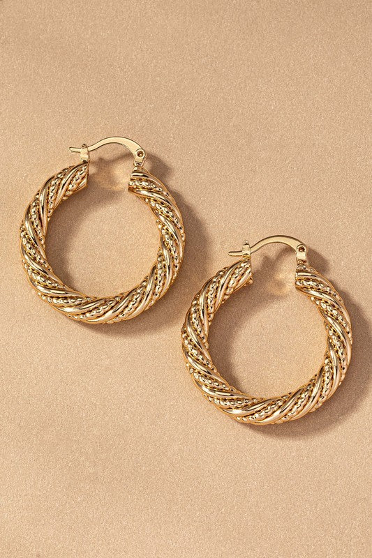 STYLED BY ALX COUTURE MIAMI BOUTIQUE Gold Twisted 6 Diamond Wire Hoop Earrings