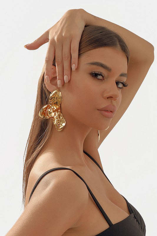 STYLED BY ALX COUTURE MIAMI BOUTIQUE Statement Geometric Petal Dangle Earrings