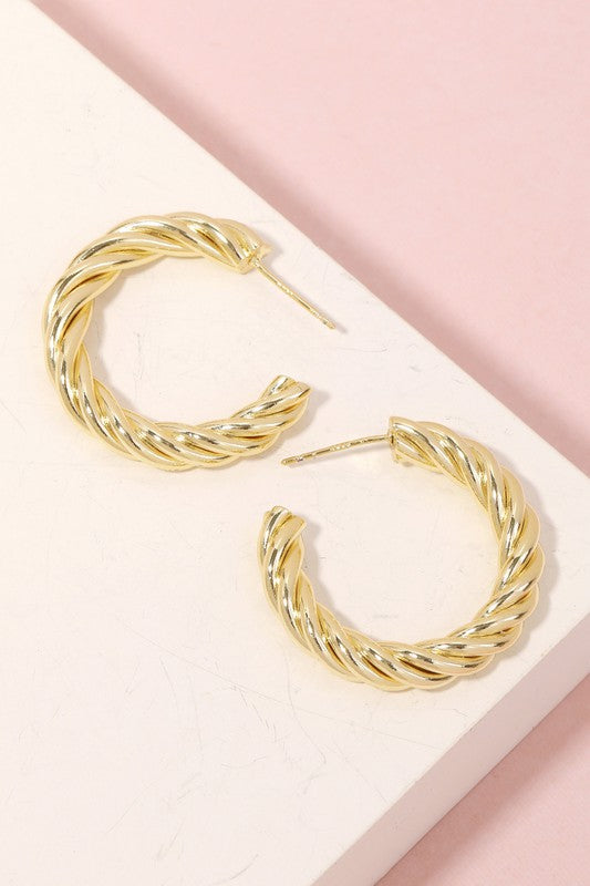 STYLED BY ALX COUTURE MIAMI BOUTIQUE Gold Round Twisted Hoop Earrings