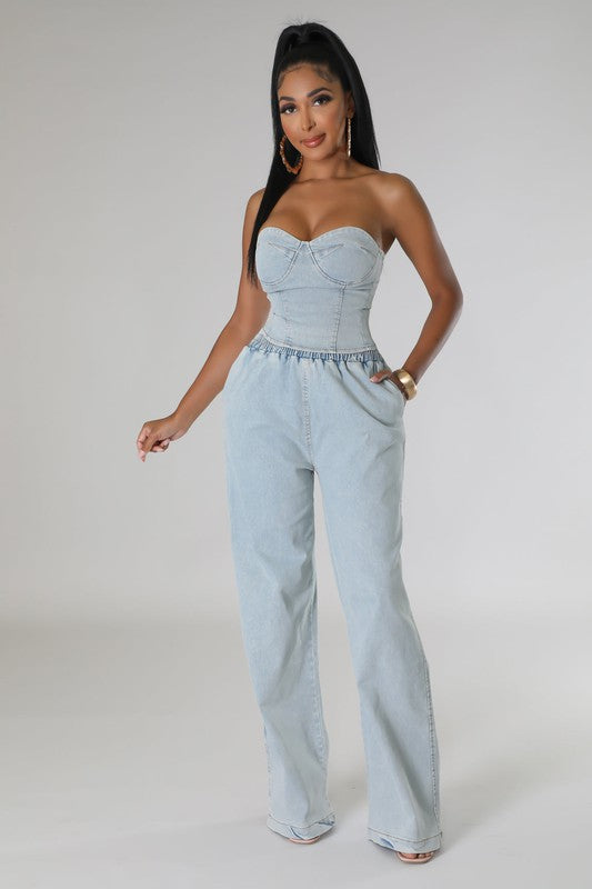 model is wearing Light Denim Strapless Top Pants Set with gold jewelry 