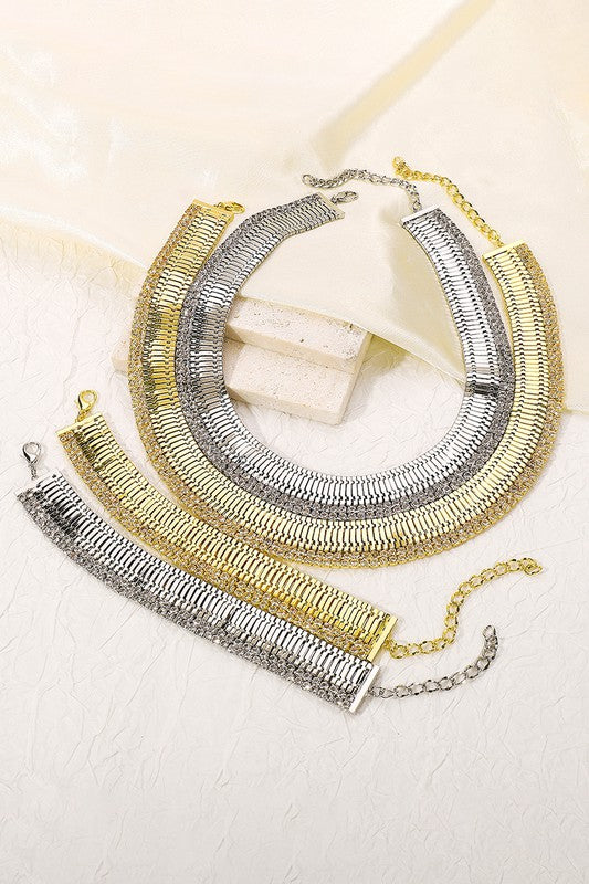 STYLED BY ALX COUTURE MIAMI BOUTIQUE Metal Link Rhinestone Wide Statement Necklace