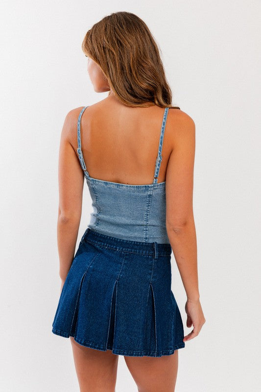 STYLED BY ALX COUTURE MIAMI BOUTIQUE Model is wearing Denim Bustier. back view 