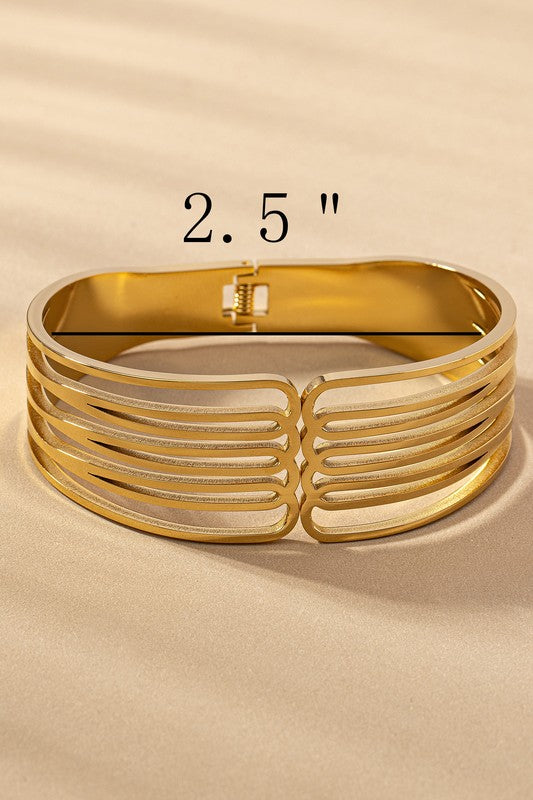 STYLED BY ALX COUTURE MAIMI BOUTIQUE Gold Waterproof Slated Stainless Spring Hinge Bangle