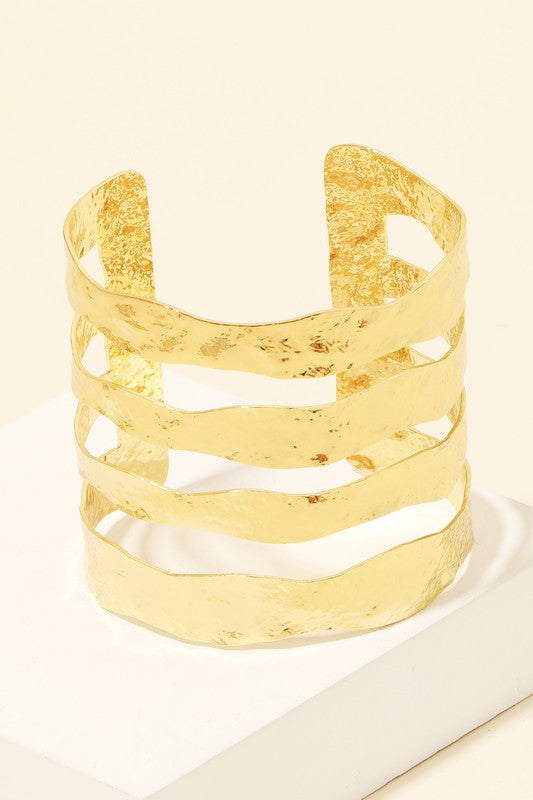 STYLED BY ALX COUTURE MIAMI BOUTIQUE Gold Textured Four Band Metallic Cuff Bracelet 