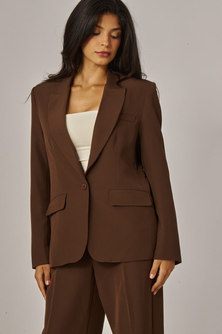 Front view of the espresso brown boyfriend blazer with notch lapel and flap pockets
