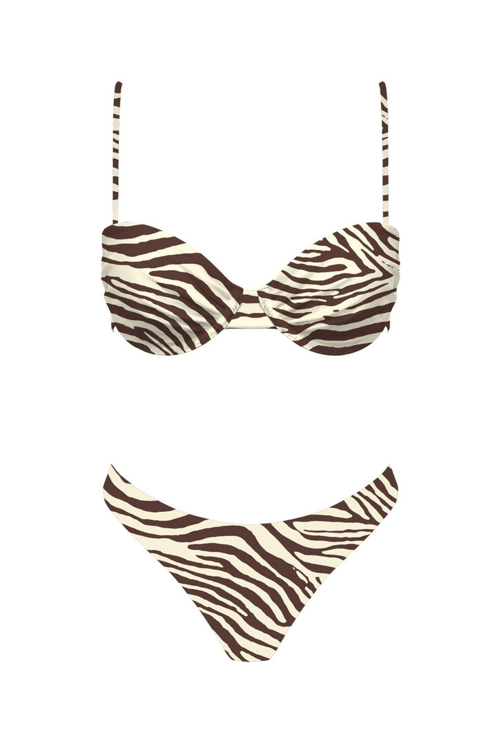 Structured molded cups on the Lorenzo zebra print bikini top