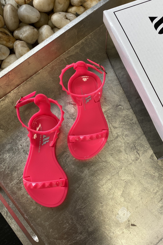 Aria Kid Sandals in Neon Pink