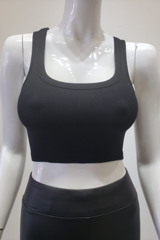 STYLED BY ALX COUTURE MIAMI BOUTIQUE Black Ribbed Scoop Neck Seamless Crop Top 