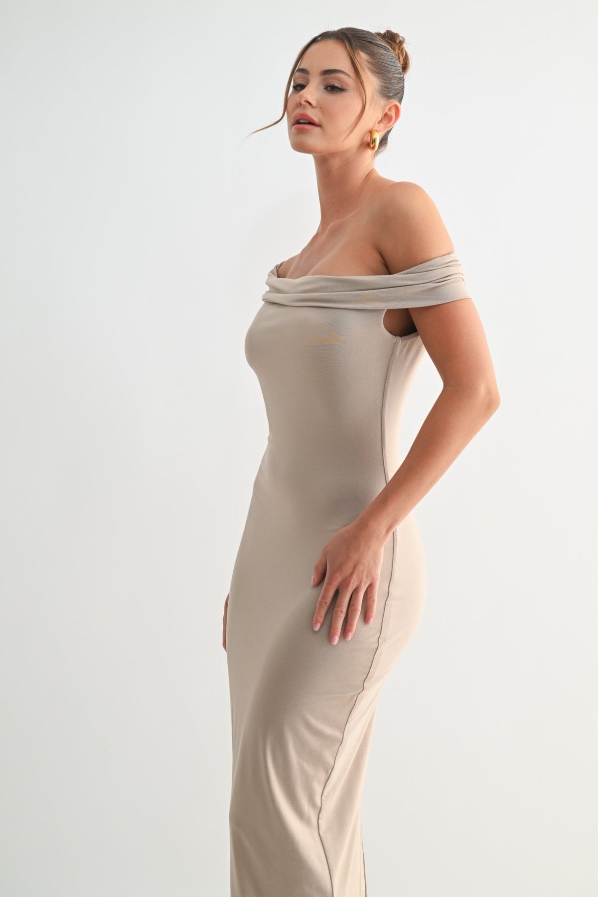 Asymmetrical Off-shoulder Midi Dress STYLED BY ALX COUTURE Asymmetrical Off-shoulder Midi Dress STYLED BY ALX COUTURE