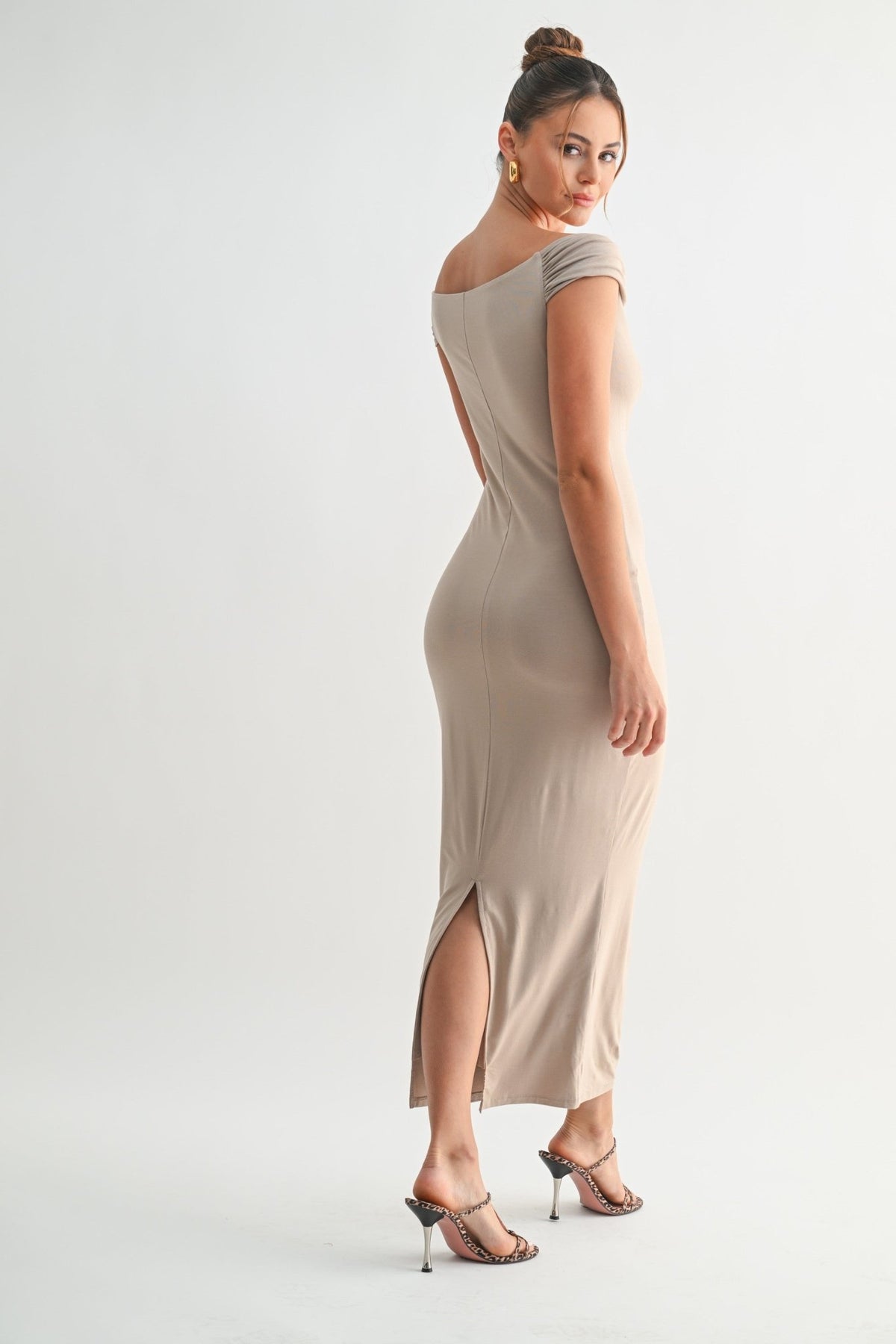 Asymmetrical Off-Shoulder Midi Dress Asymmetrical Off-Shoulder Midi Dress