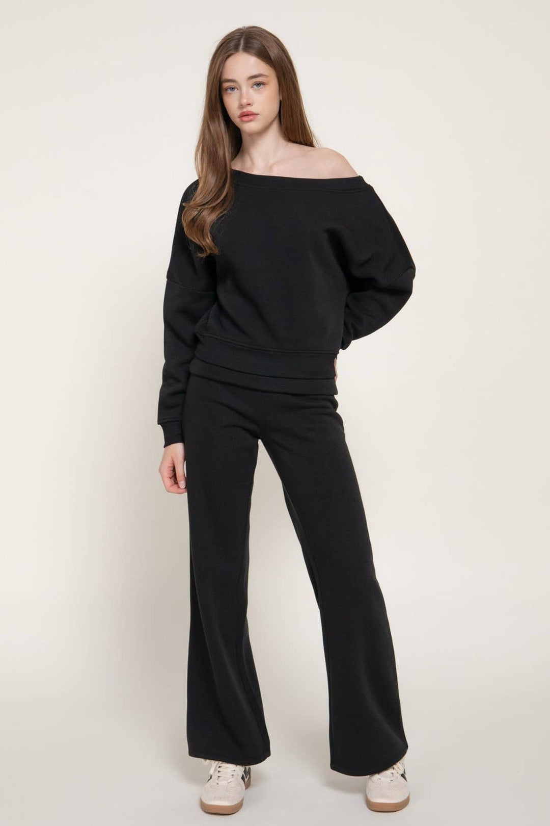 Black Asymmetrical Sweatshirt and Sweatpants Set - STYLED BY ALX COUTURESets