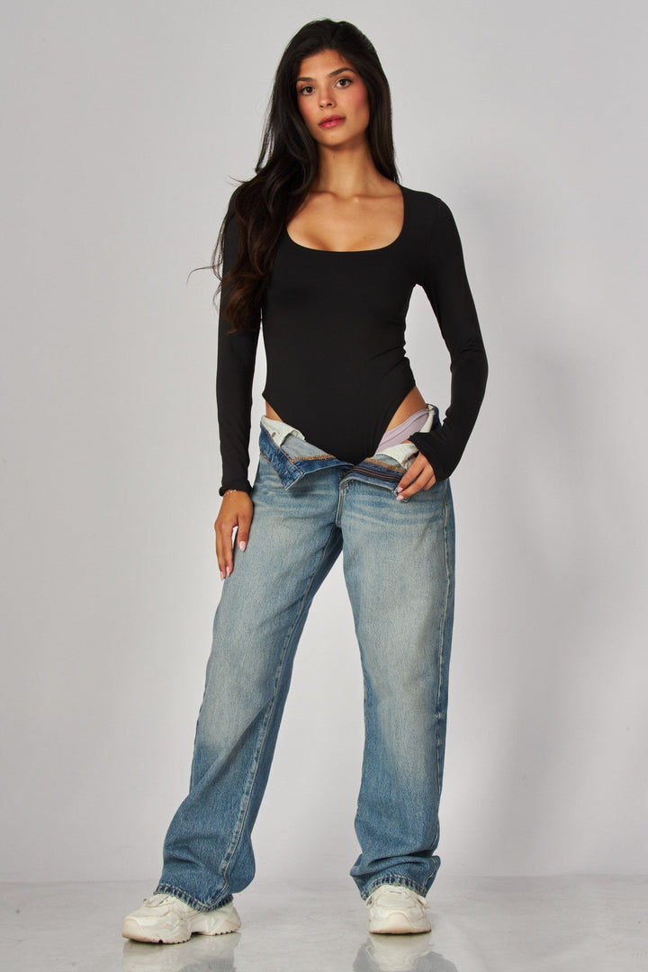 Black Contour Scoop Neck Bodysuit - STYLED BY ALX COUTUREBodysuits