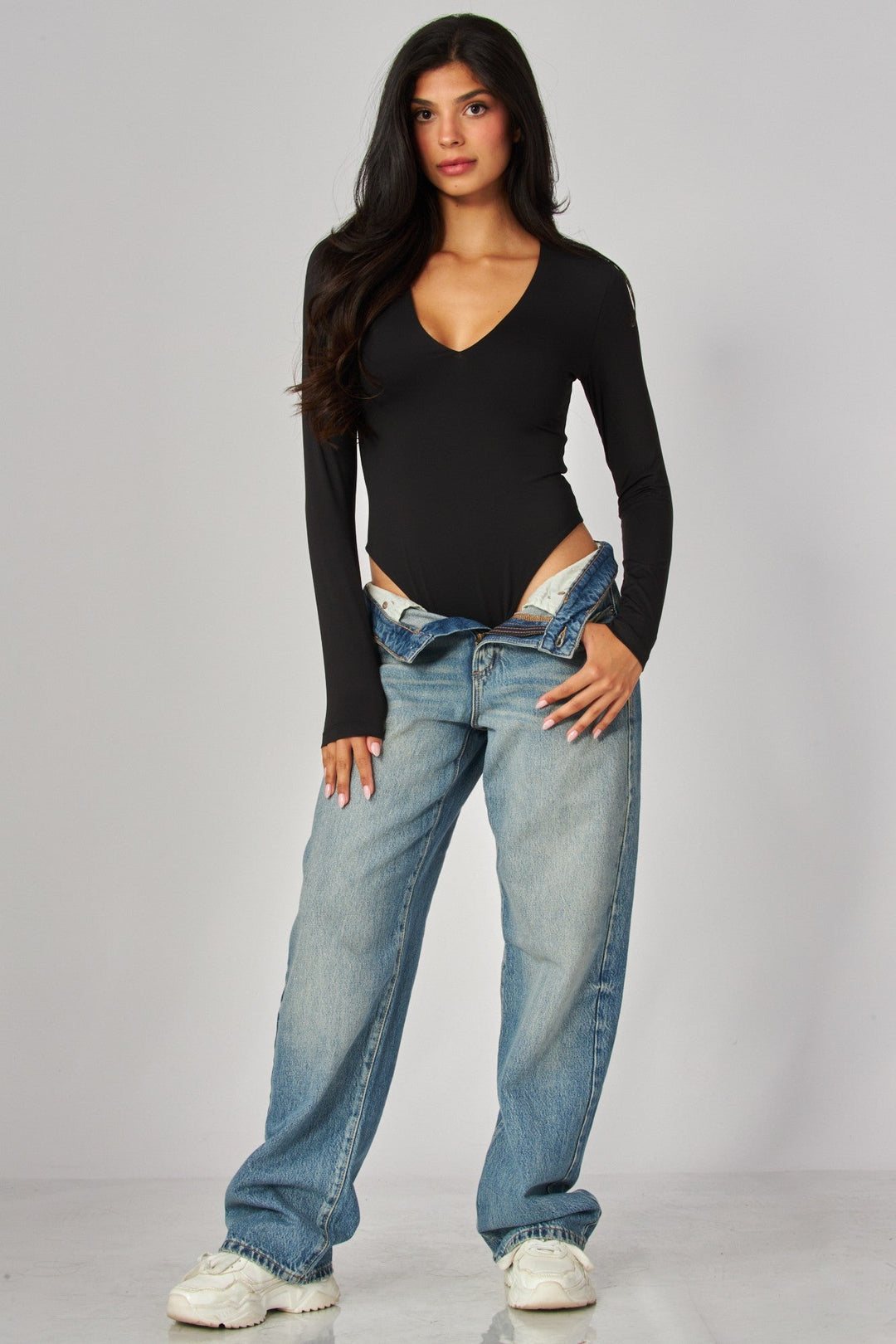 Black Contour V-Neck Bodysuit - STYLED BY ALX COUTUREBodysuits