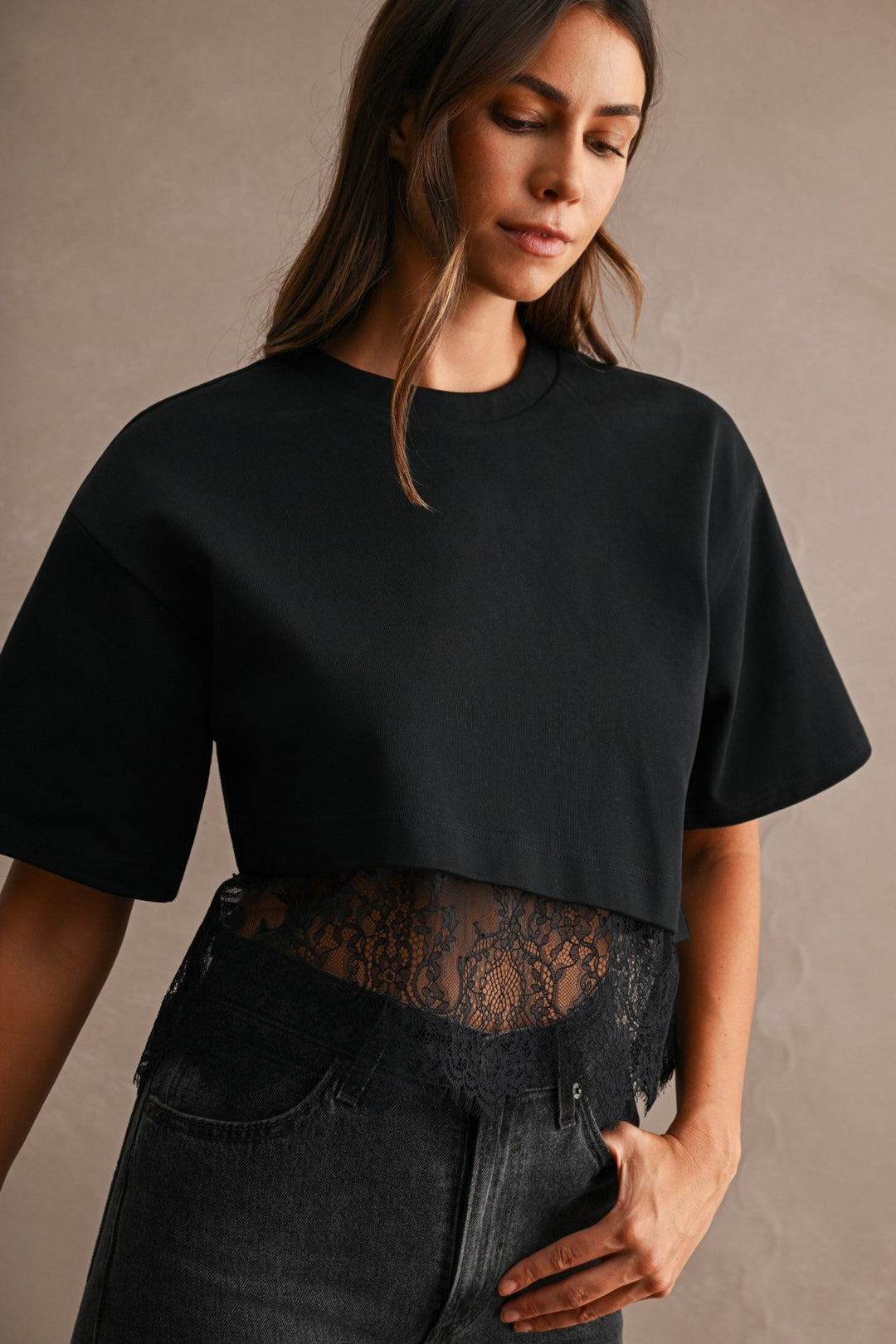 Black Lace Trim Cropped Tee - STYLED BY ALX COUTUREShirts &amp; Tops