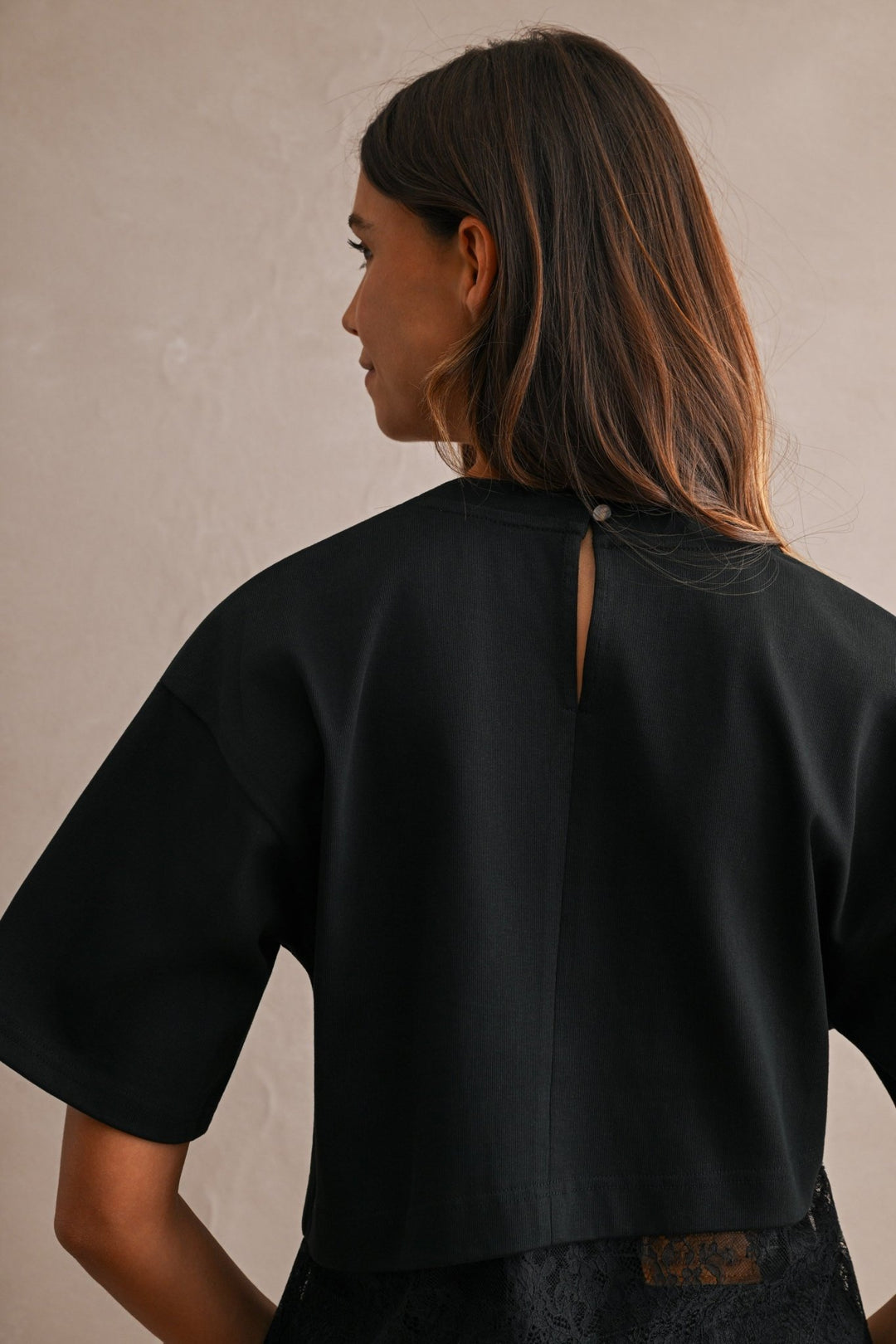 Black Lace Trim Cropped Tee - STYLED BY ALX COUTUREShirts &amp; Tops