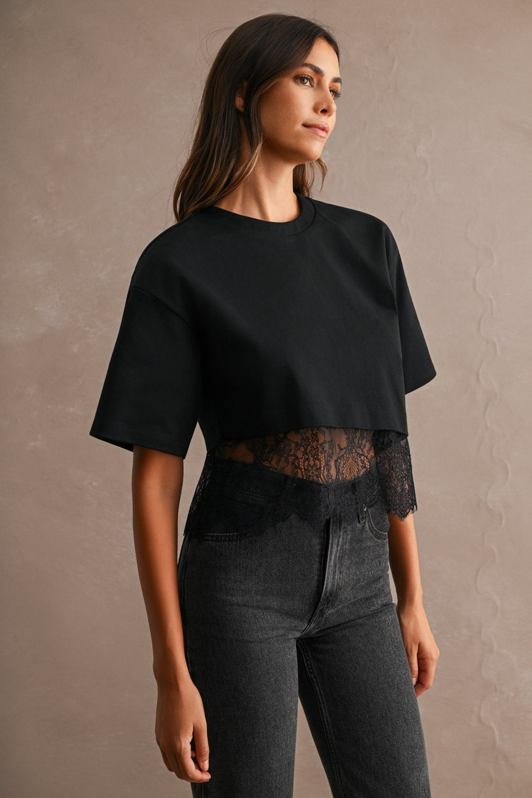 Black Lace Trim Cropped Tee - STYLED BY ALX COUTUREShirts &amp; Tops