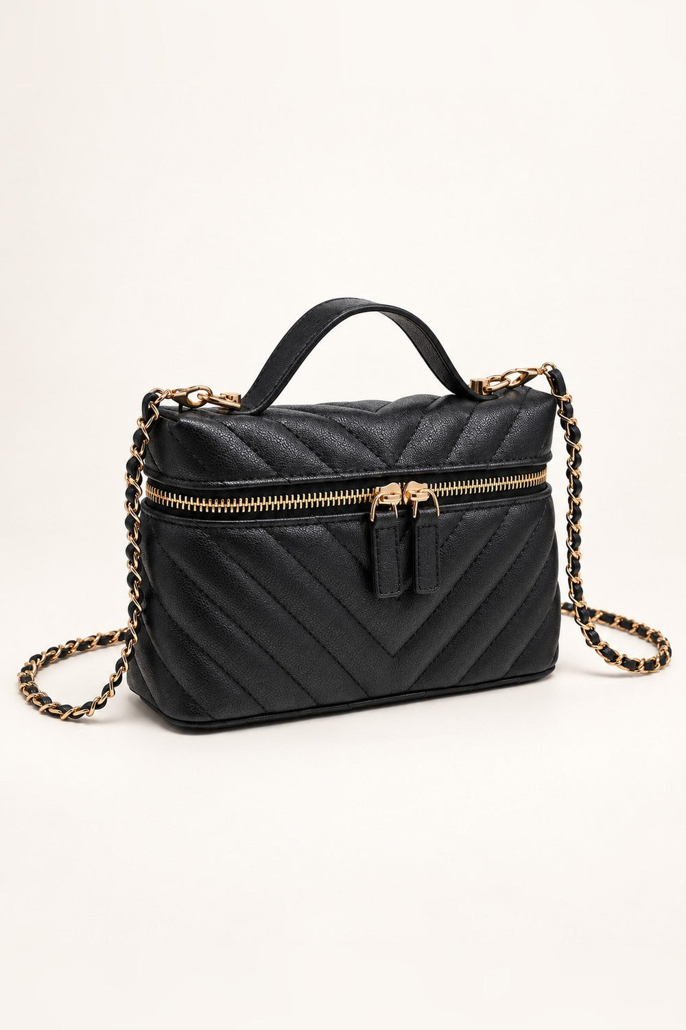 Black Sella Chevron Quilted Crossbody - STYLED BY ALX COUTUREHandbags