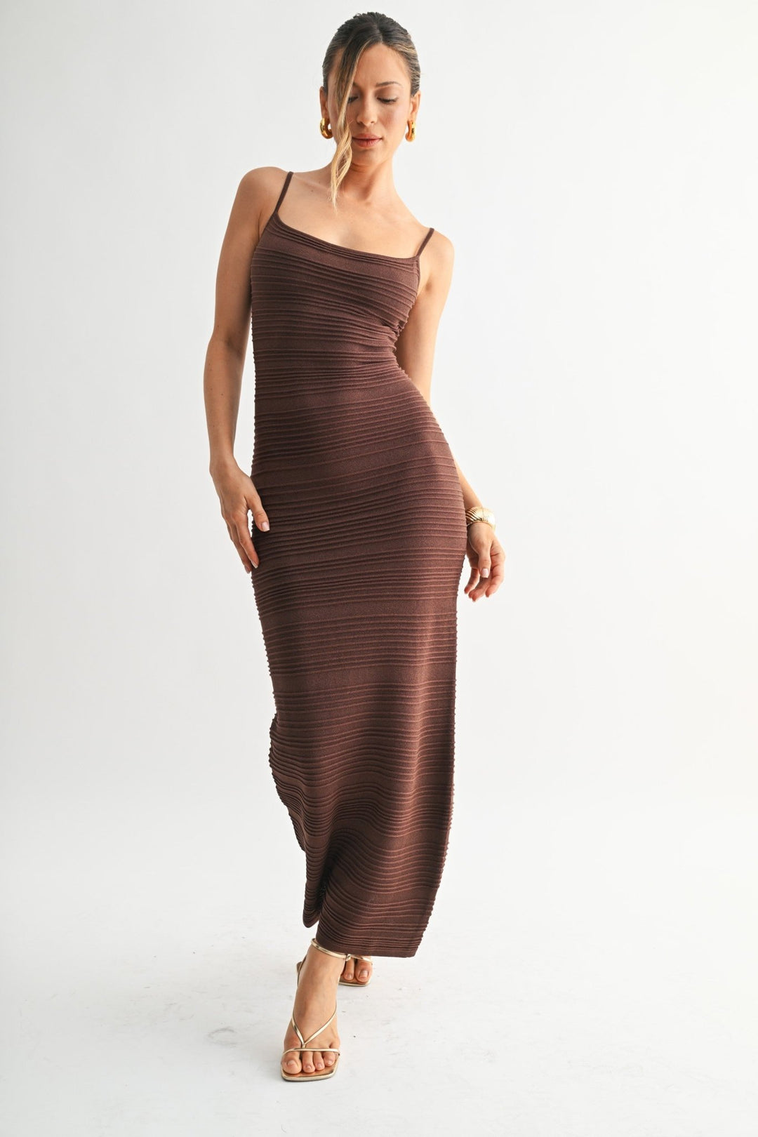 Brown Sculpted Glitter Texture Knit Maxi Dress – STYLED BY ALX COUTURE