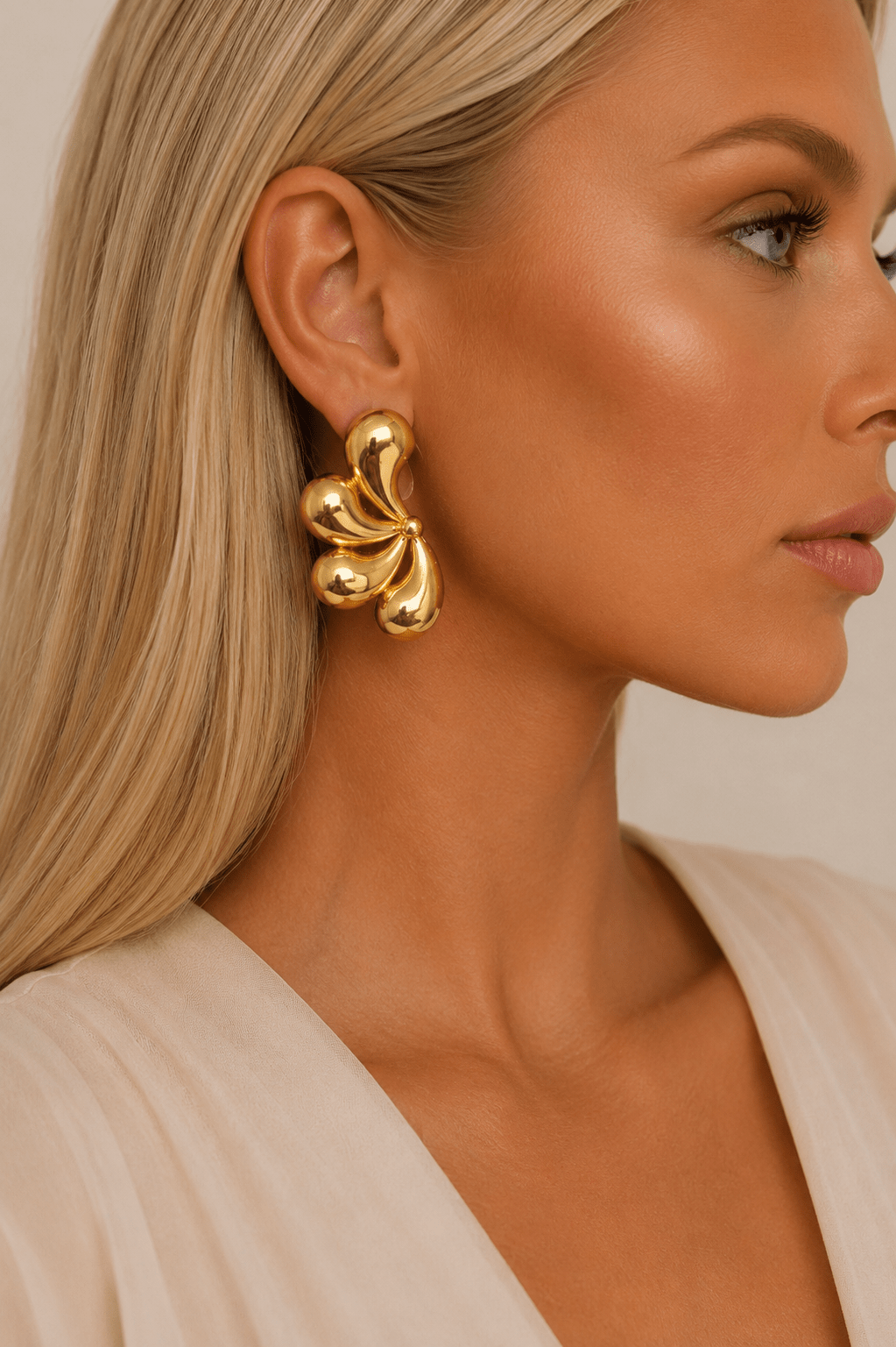Gold Geometric Teardrop Earrings - STYLED BY ALX COUTUREJewelry