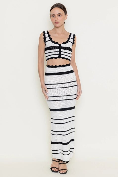 Retro inspired Monaco scallop crochet crop top for resort dressing