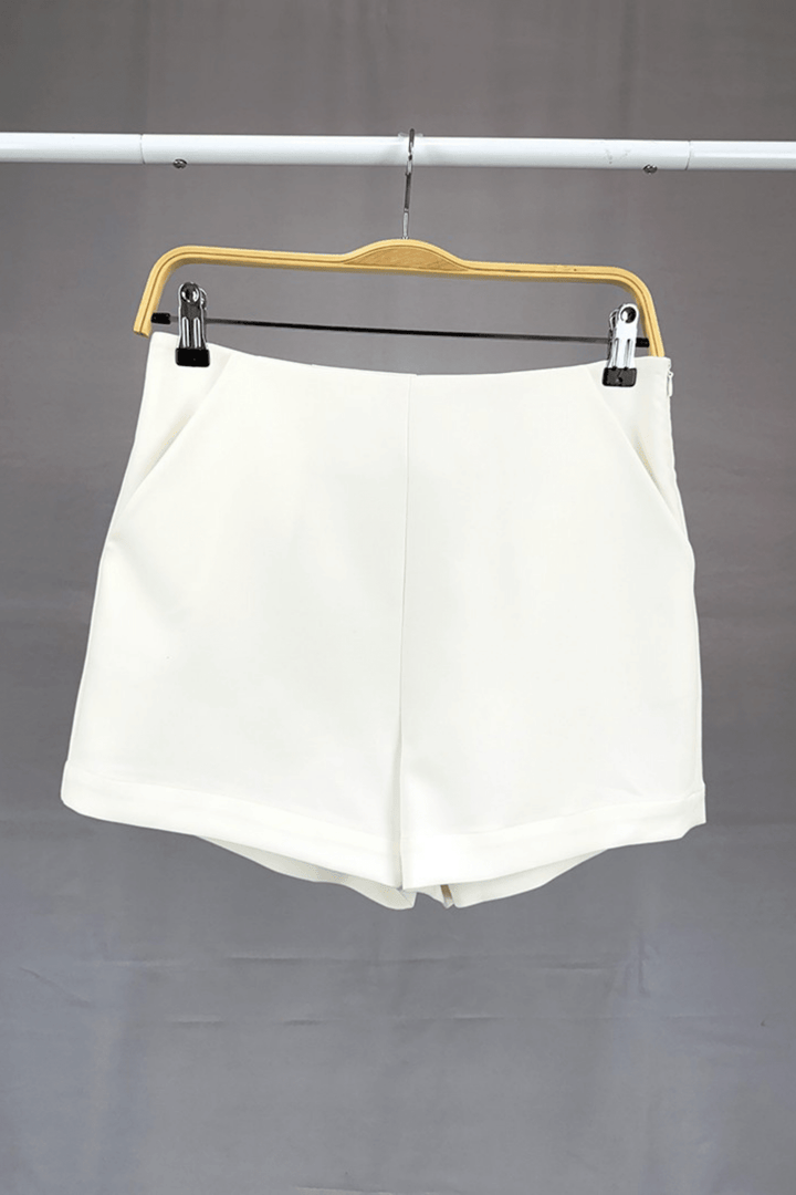 White High Waisted Shorts - STYLED BY ALX COUTURESHORTS
