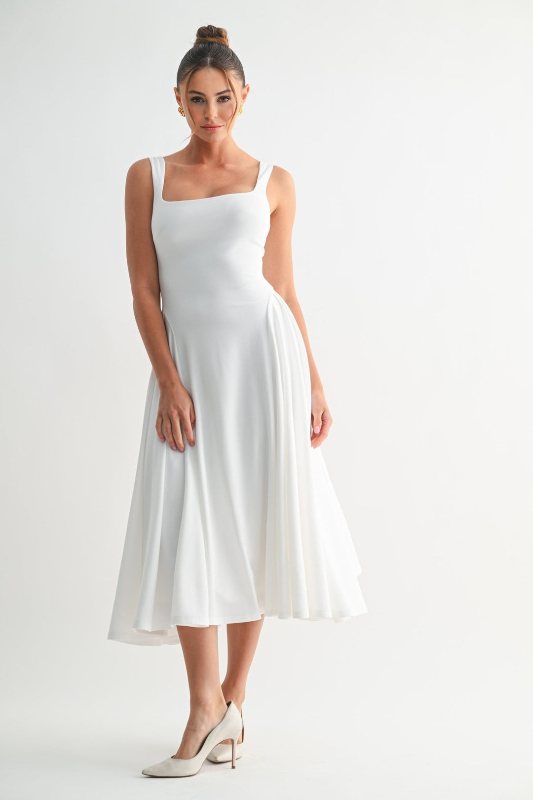 White Lyra Muse Midi Dress White Lyra Muse Midi Dress
