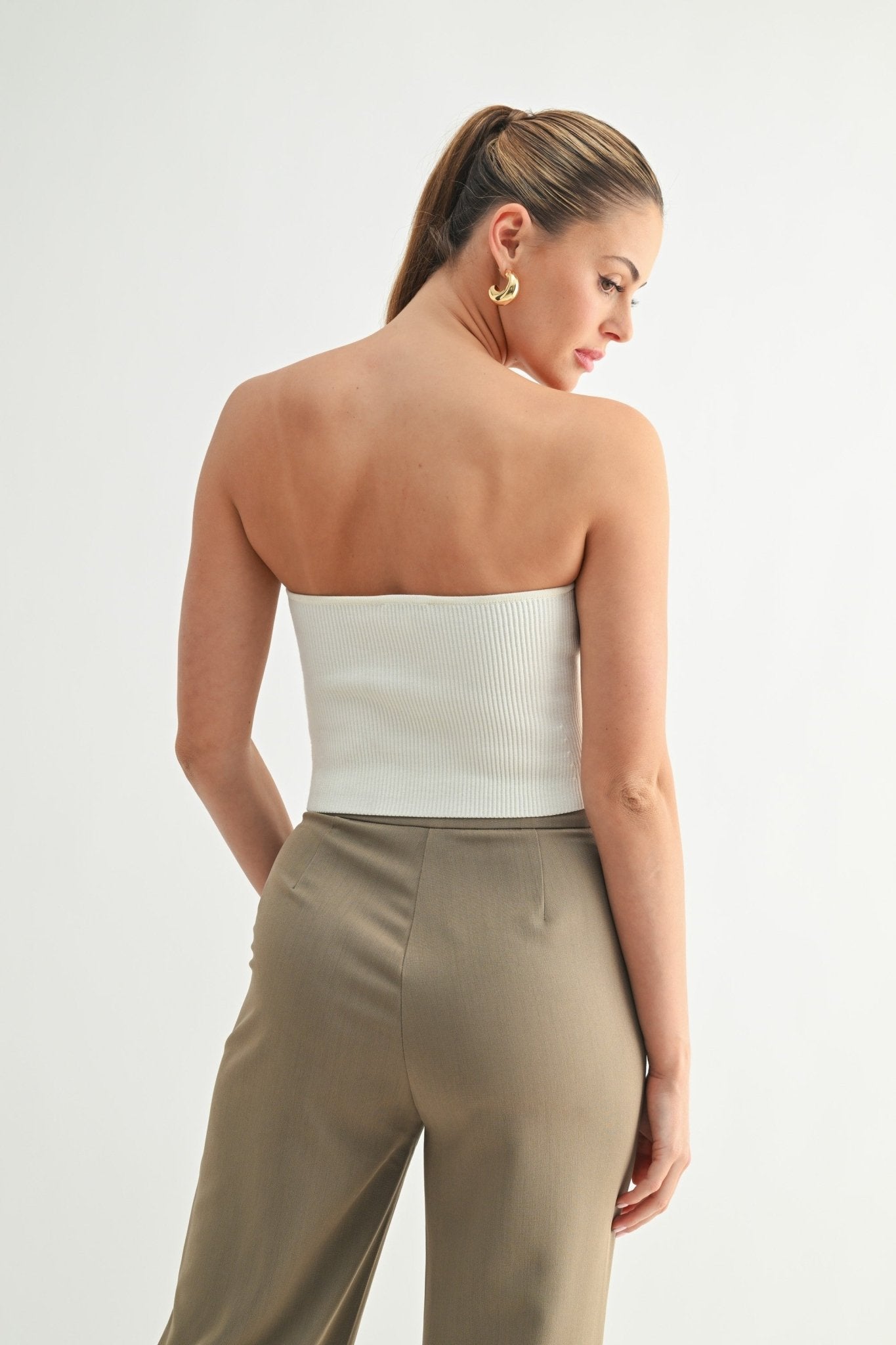 White Strapless Ribbed Knit Tube Top – STYLED BY ALX COUTURE