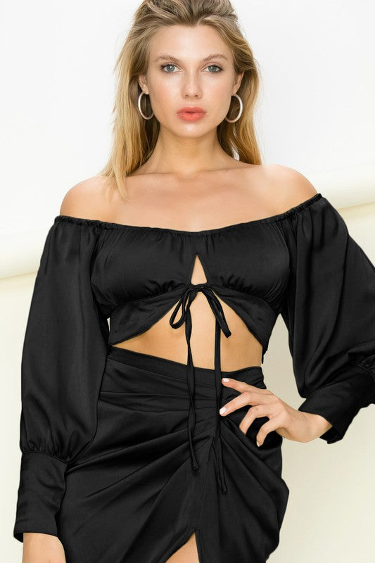 STYLED BY ALX COUTURE MIAMI BOUTIQUE WOMENS TOP BLACK Black Love Off Shoulder Crop Top