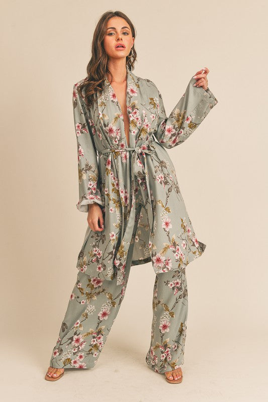 STYLED BY ALX COUTURE MIAMI BOUTIQUE  Print Kimono Robe