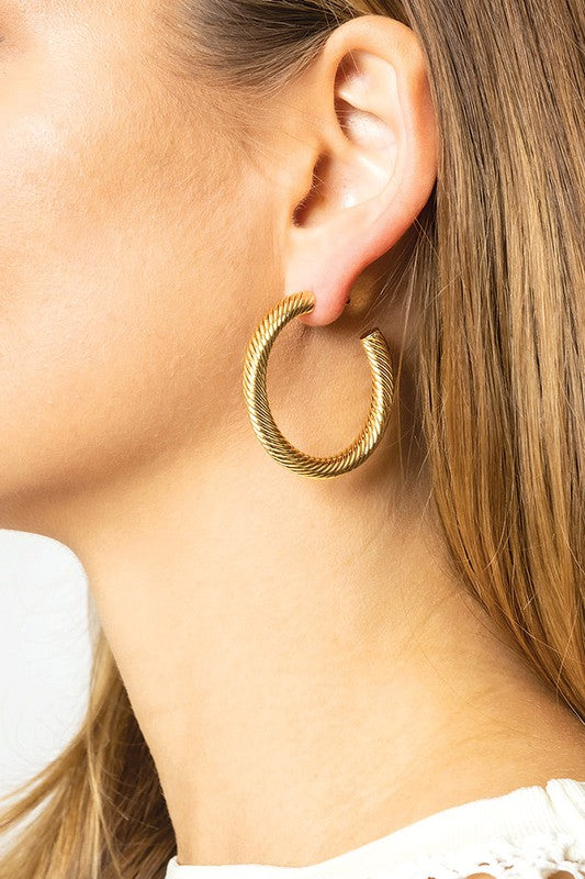 STYLED BY ALX COUTURE MIAMI BOUTIQUE Gold Big Dipped Textured Hoop Earrings