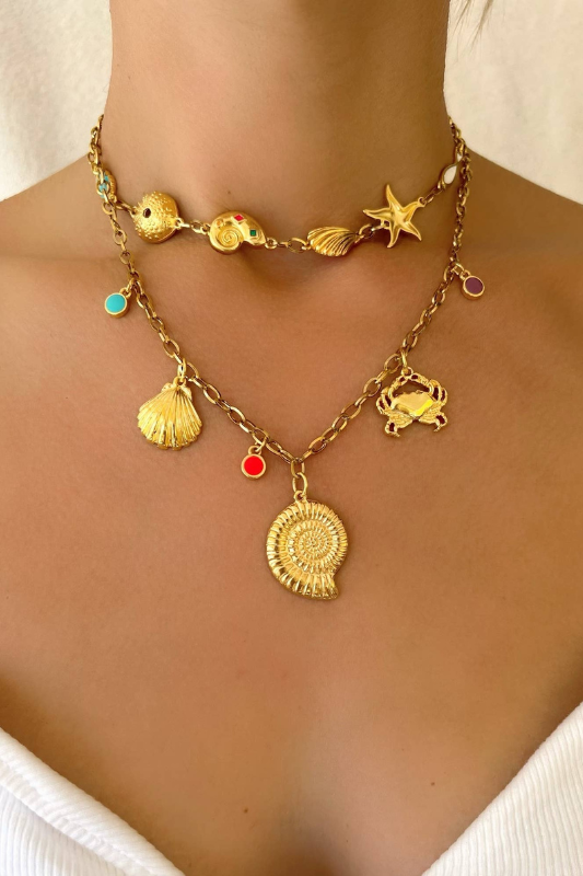 STYLED BY ALX COUTURE MIAMI BOUTIQUE Gold Short  Summer Shell Necklace 