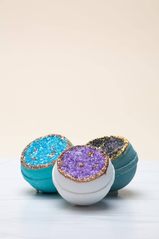 STYLED BY ALX COUTURE MIAMI BOUTIQUE Geode Bath Bomb Set